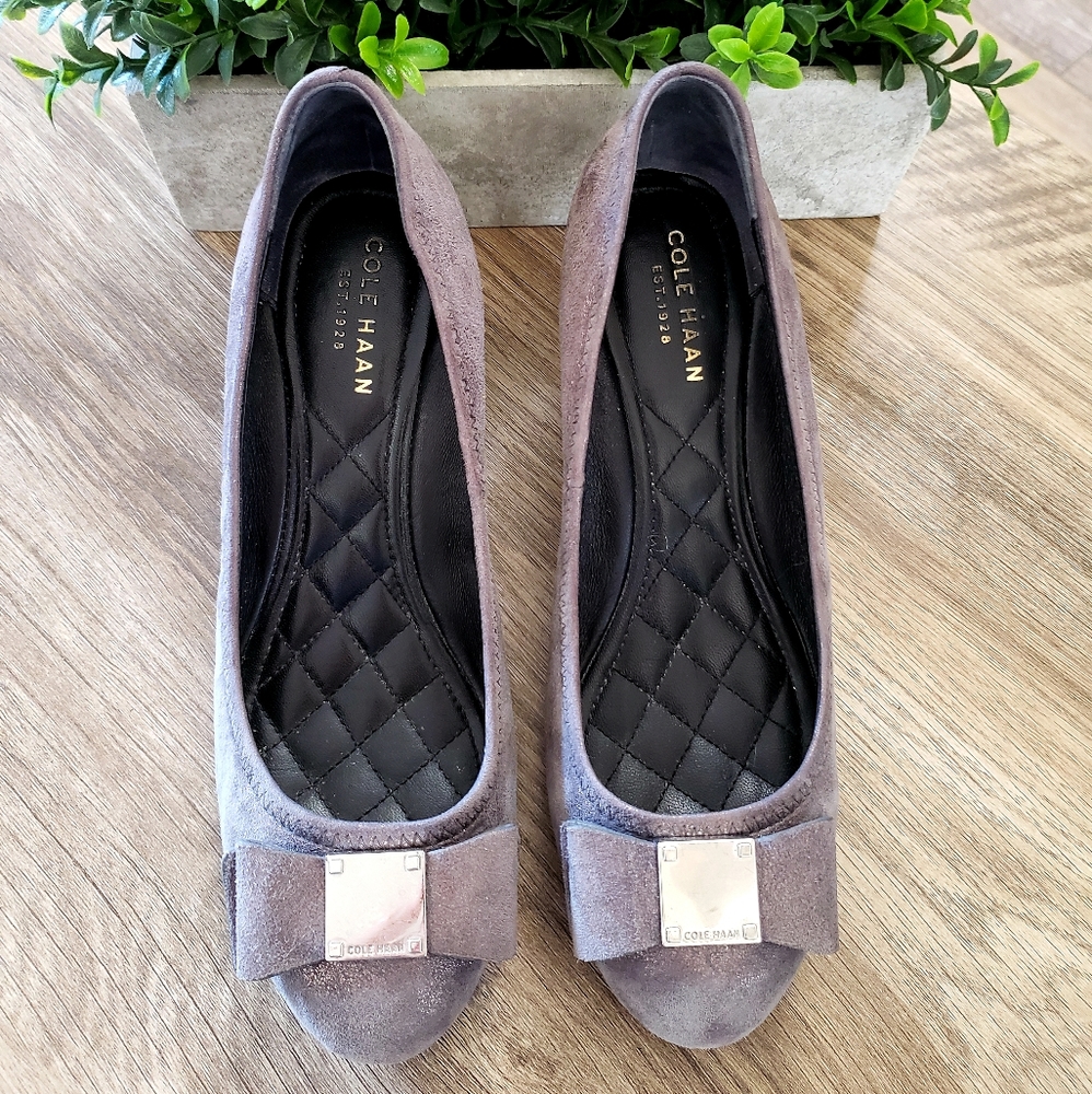 Cole Haan Tali Grand Bow Silver Suede Shoes size 5.5 - Picture 7 of 7